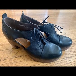 Leather + Wood COCLICO Cutout Heels (38)